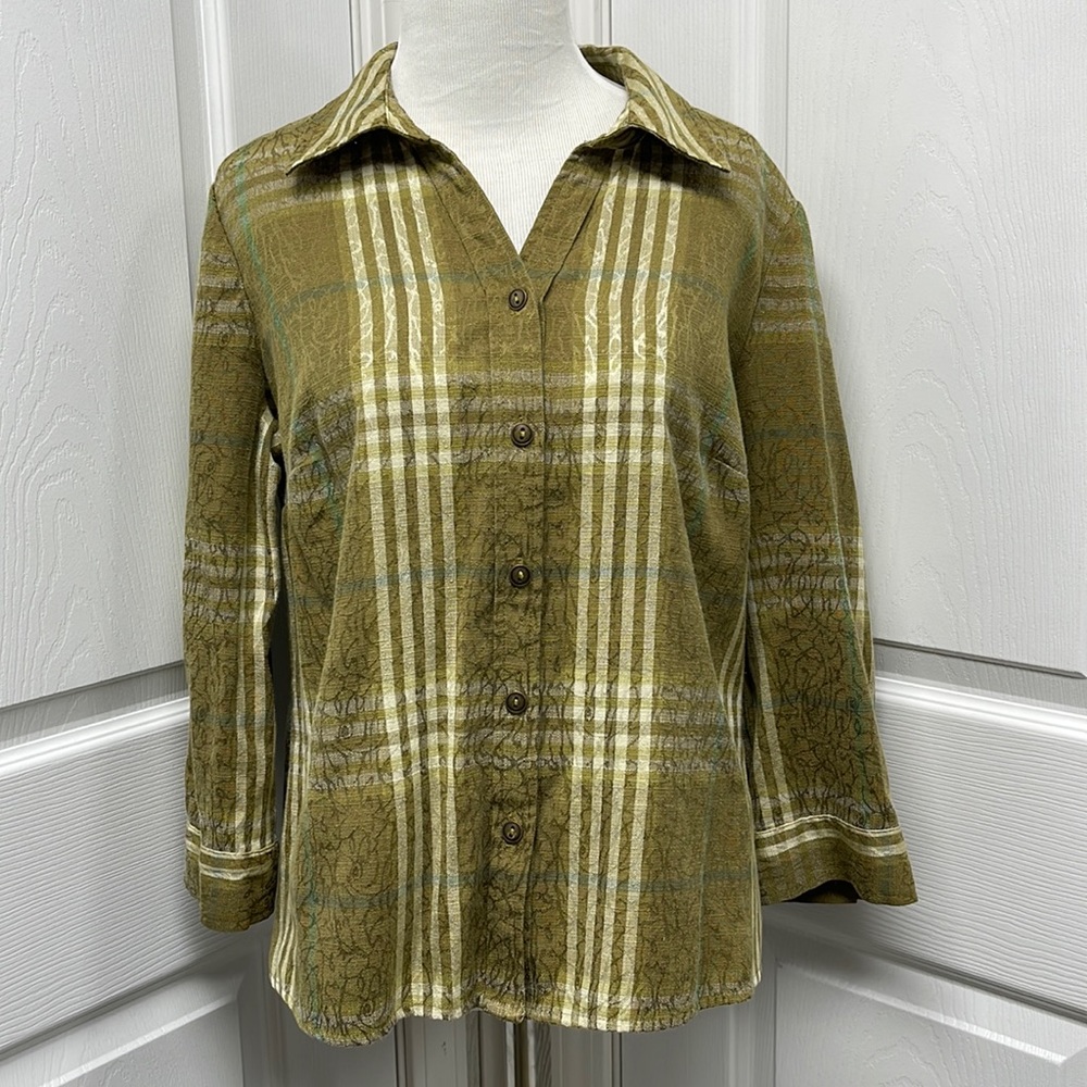 Christopher & Banks V-Neck Button Down Blouse Medium